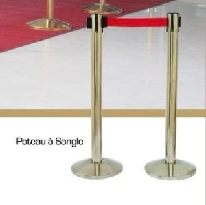 POTEAU A SANGLE ROUGE 1-1
